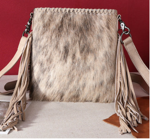 TR162G-2001 Trinity Ranch Hair-On Cowhide Fringe Concealed Carry Crossbody Bag - Tan